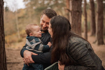 All-Inclusive Signature Outdoor Photoshoots